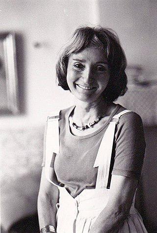 Художнице было так тяжело расставаться с картинами, что она перестала их писать и занялась книжной иллюстрацией. Фото 2 