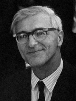 Историк, переводивший «Скотный двор», сравнивал своих коллег с собаками. Фото 2 