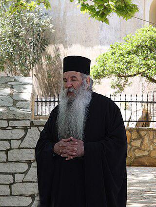 «Кровавый водопад» стал местом массовой резни[en] и убийства двух священников. Фото 1 