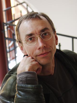 Один и тот же биолог впервые извлёк генетический материал из египетских мумий, заявил об открытии гена языка и обнаружил на Алтае новый вид человека. Фото 1 