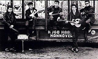 Первую запись самая известная группа в мире сделала в «самом развратном городе» (на илл.). Фото 2 