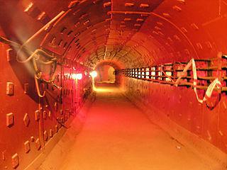 Первые сполохи Второй мировой войны просверкали из бункера, замаскированного под плавательный бассейн. Фото 1 