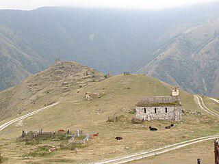 Представители куки-чинских народов сортируют умерших по разным кладбищам. Фото 1