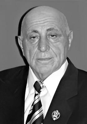 Сестра Куйбышева спасла жизнь трёх сирот-спецпоселенцев, один из которых стал известным певцом. Фото 3 