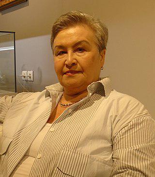 Татарская художница получила известность благодаря красочным и исторически точным иллюстрациям к народным сказкам. Фото 2 