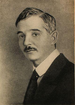 В провансальском городке Ле-Лаванду, где в 1932 году умер Саша Чёрный, сейчас никому умирать нельзя. Фото 1 