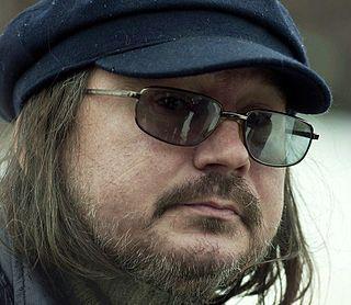 Валерий Тодоровский номинировался на «Нику» как лучший режиссёр за четыре из пяти своих последних фильмов, не выиграв ни разу. Фото 1 