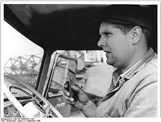 Два композитора-импрессиониста — Равель и Руссель — во время войны с Германией служили шофёрами грузовиков. Фото 4 