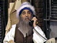 Еврейский коллега Санта-Клауса развозит подарки детям на повозке, запряжённой то ли тремя осликами, то ли восьмёркой адвокатов. Фото 4 