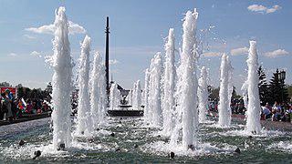 Фонтан на Поклонной горе помнит каждую неделю войны. Фото 2 