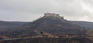 Неприступный замок XI века (на илл.) был продан за символическую плату. Фото 1 