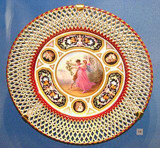 Оловянная тарелка Дерка Хартога, обнаруженная на острове его имени, — старейший европейский артефакт в австралийской истории. Фото 3 