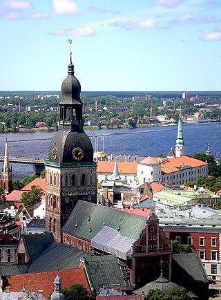 Самый большой в мире орга́н некогда помещался в Рижском соборе (на фото). Фото 2 