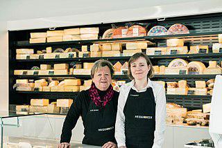 Создать торговую империю помогли продавщицы. Фото 1 