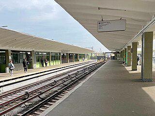 «Выхино» — самая загруженная станция Московского метрополитена: согласно измерениям 2002 года, суточный пассажиропоток на станции составлял 174 250 человек. Фото 2 