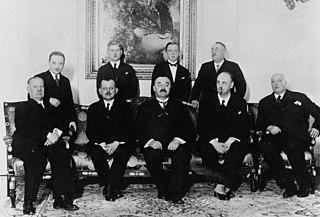 Будущий военный министр Австрии был признан негодным к строевой службе. Фото 1 