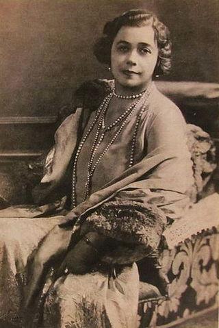 Члена императорской семьи от расстрела спасли крохотная пикантная балерина, Урицкий, Бокий и врач Кэтрин Мэнсфилд. Фото 3 