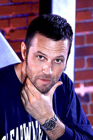 Дед, сын и внук 30 лет писали сценарий к порнофильму. Фото 1 