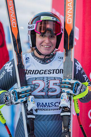 Итальянская горнолыжница завоевала медаль чемпионата мира среди взрослых за две недели до такой же юниорской медали. Фото 1 