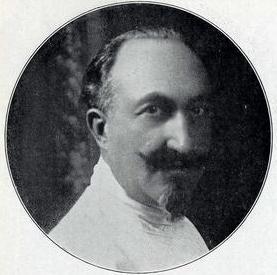 Итальянский спортсмен в один год стал чемпионом страны по футболу и олимпийским призёром в фехтовании. Фото 1 