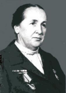 Лауреатка государственной премии начала медицинскую карьеру с командования санитарным взводом. Фото 2 