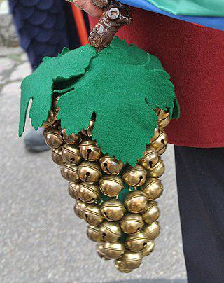 Лучшим подарком на Рождество может быть бубенчик из саней Санта-Клауса. Фото 1 