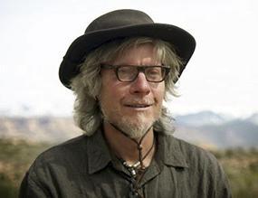 Один американец уже 12 лет не держал в руках денег. Фото 1 