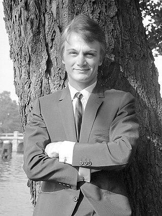 Песню «My Way» Фрэнк Синатра унаследовал от Клода Франсуа. Фото 1 