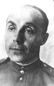 Потерявшего ногу лётчика-героя уйти из профессии заставило только землетрясение. Фото 3 