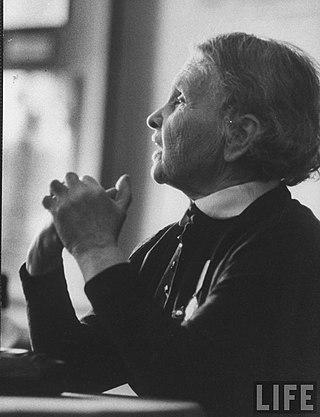 Старая большевичка поддержала вынос тела Сталина из Мавзолея, сославшись на тень отца революции. Фото 3 