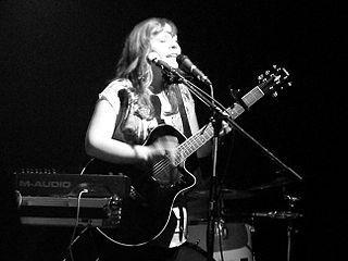 В помещении, рассчитанном на 5000 зрителей, на концерте мексиканской певицы присутствовали 9000. Фото 1 