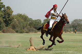 В признанных Олимпийским советом Азии конных упражнениях с копьём нет равных полицейским. Фото 3 