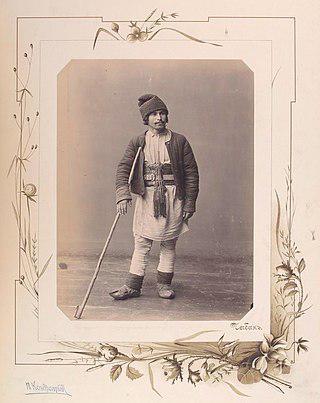 В Румынии созвездие Лира называют «Чабан с овцами» (рум. ciobanul-cu-oile). Вега — чабан, а другие четыре звезды — овцы. Фото 4 