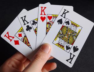 В средневековой Франции прототипами карточных королей считались царь Давид, Александр Македонский, Юлий Цезарь и Карл Великий. Фото 3 