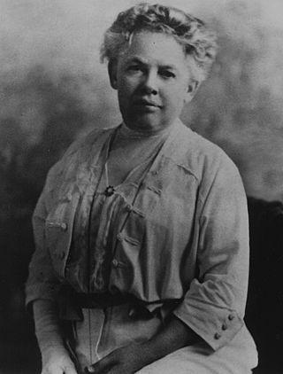 Вскоре после создания передвижная библиотека ездила в дилижансе. Фото 2