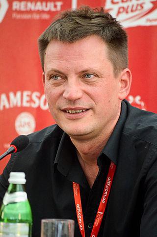 Хорватский режиссёр назвал детей в честь киногероев: Лола, Макс и Нео. Фото 4 