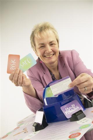 Книгу о половом просвещении, замаскированную под рассказ о пестиках и тычинках, написала то ли британская суфражистка, то ли её муж. Фото 1 