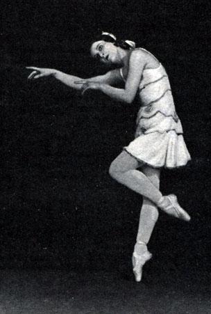 Красивые ноги балерины вспоминали на склоне лет по обе стороны океана — и балетмейстер Баланчин, и народный артист Лопухов. Фото 6 