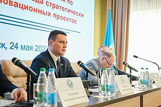 Министр образования Белоруссии&nbsp;— обладатель мирового рекорда в становой тяге. Фото 2 