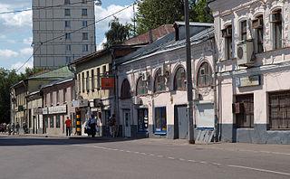 На Немецком рынке в Москве торговали молоком в фарфоровых бутылях и спаржей. Фото 2 