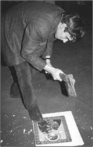 Один и тот же судья может закрыть дело о рубке икон и отправить за решётку исполнителей песен в храме. Фото 1 