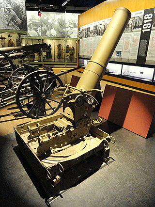 Переход от гаубиц к миномёту позволил вчетверо уменьшить метательный заряд и в пять раз увеличить боевой. Фото 3 