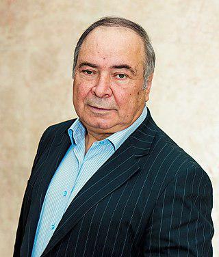 Переводить советские фильмы на чеченский язык артисту помогали члены семьи и соседи. Фото 3 