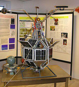 Создатели  (чешск.) (рус. космического аппарата сумели «оживить» его через 20 месяцев после отказа. Фото 1 