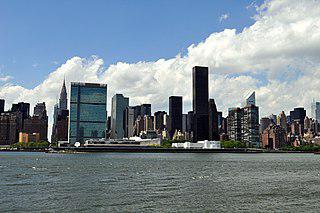 Там, где прежде совершались массовые убийства, ныне принимаются решения по поддержанию мира на всей планете. Фото 4 