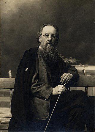 Циолковский был консультантом фантастического фильма, персонажи которого работают в институте, носящем его имя. Фото 1 