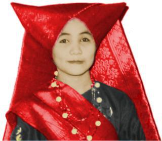 У народа минангкабау за праздничным застольем (на илл.) могут собраться полтора десятка тысяч человек. Фото 1 