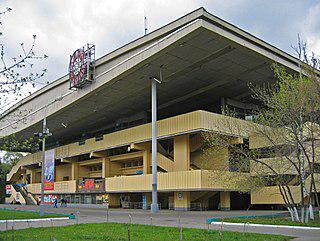 В давке из-за жвачки в Сокольниках погибли и были ранены десятки детей. Фото 3 