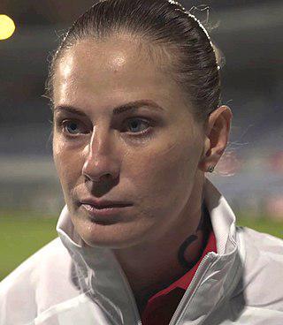 Беженка, бросившая школу, стала вратарём (на илл.) сборной России по футболу. Фото 1 