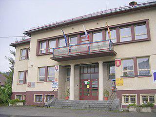 Единственный населённый пункт вне СССР, удостоенный ордена Отечественной войны, имеет всего 600 жителей. Фото 1 